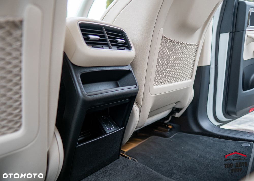 Mercedes-Benz GLE - 31