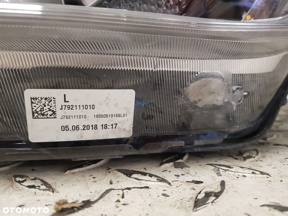 KIA CEED 3 III LAMPA LEWA PRZEDNIA PRZÓD SOCZEWKA 18- EUROPA 92101-J7050 J792111010 - 6