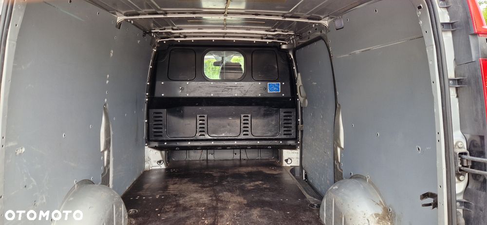 Mercedes-Benz Vito - 13