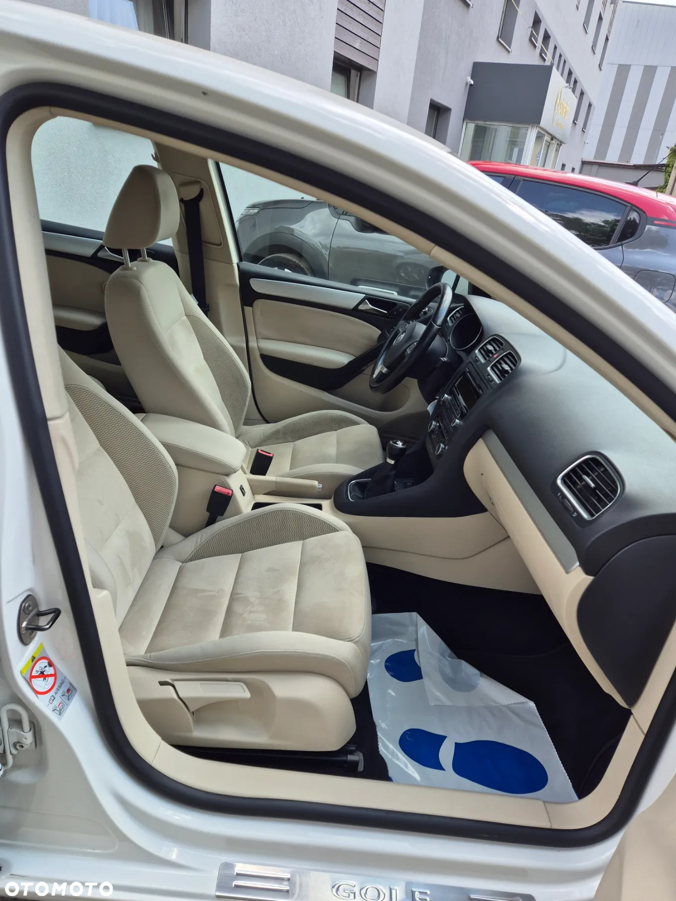 Volkswagen Golf VI 2.0 TDI Highline - 9