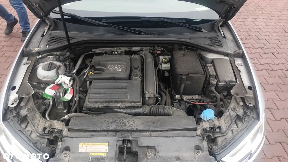 Audi A3 Sportback 1.4 TFSI CoD S tronic - 11