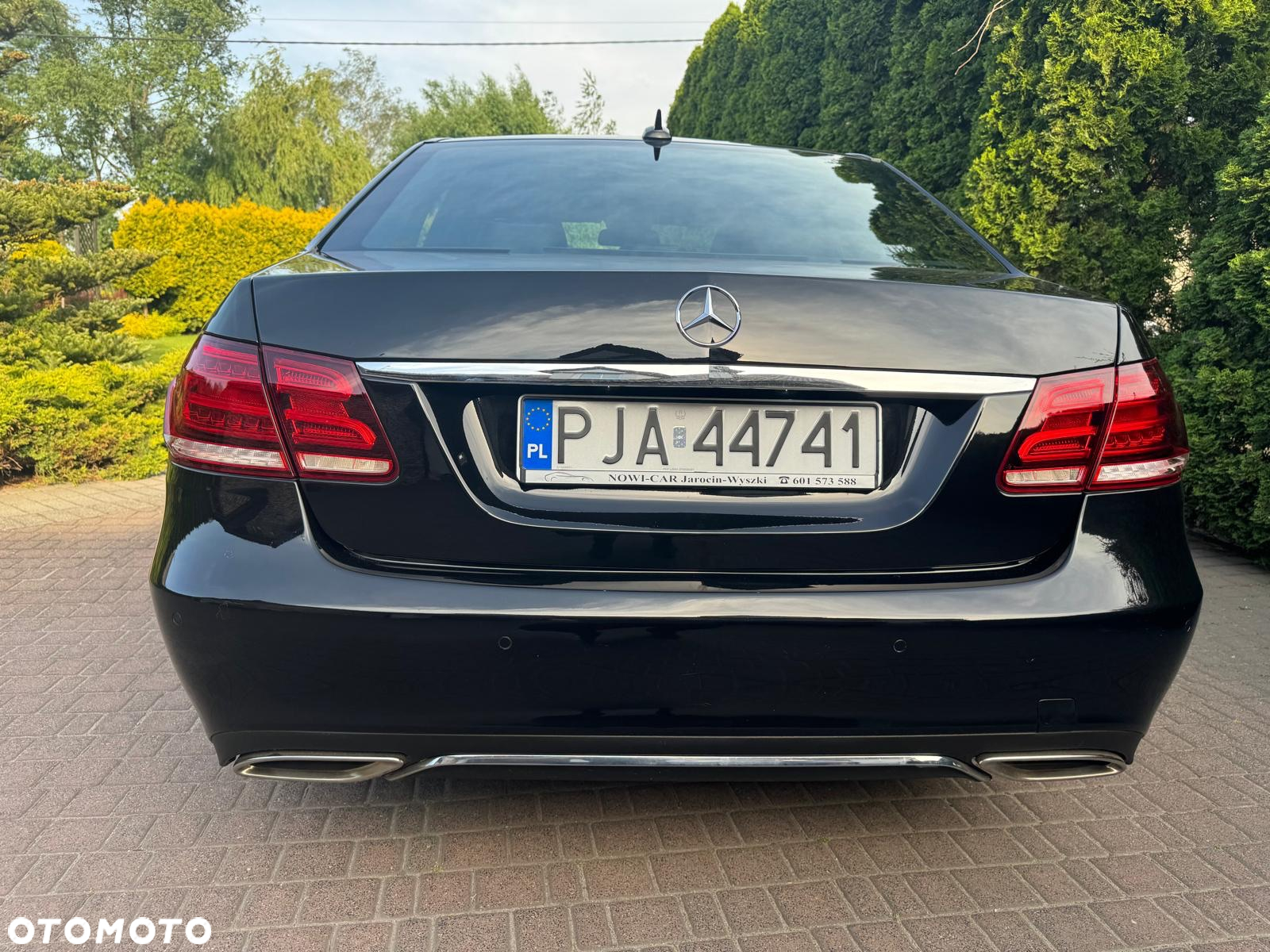Mercedes-Benz Klasa E 200 CDI DPF BlueEFFICIENCY 7G-TRONIC Avantgarde - 13