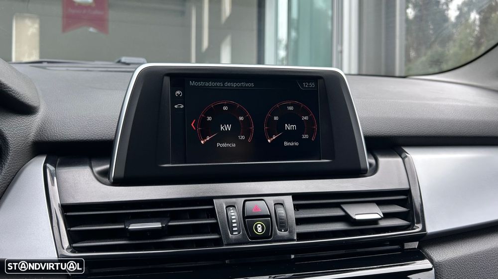 BMW 216 Active Tourer d Line Sport Auto - 27