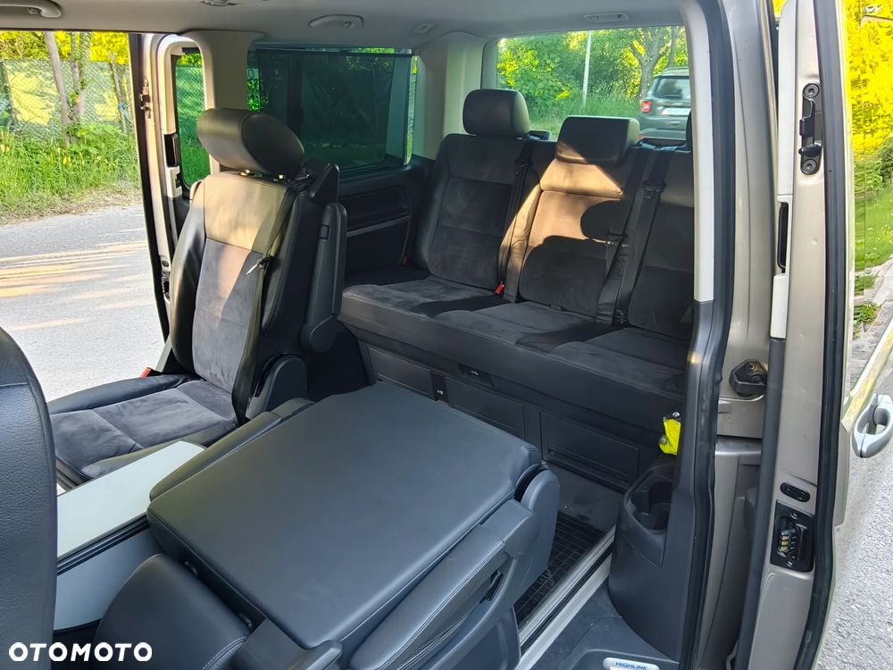 Volkswagen Multivan - 19