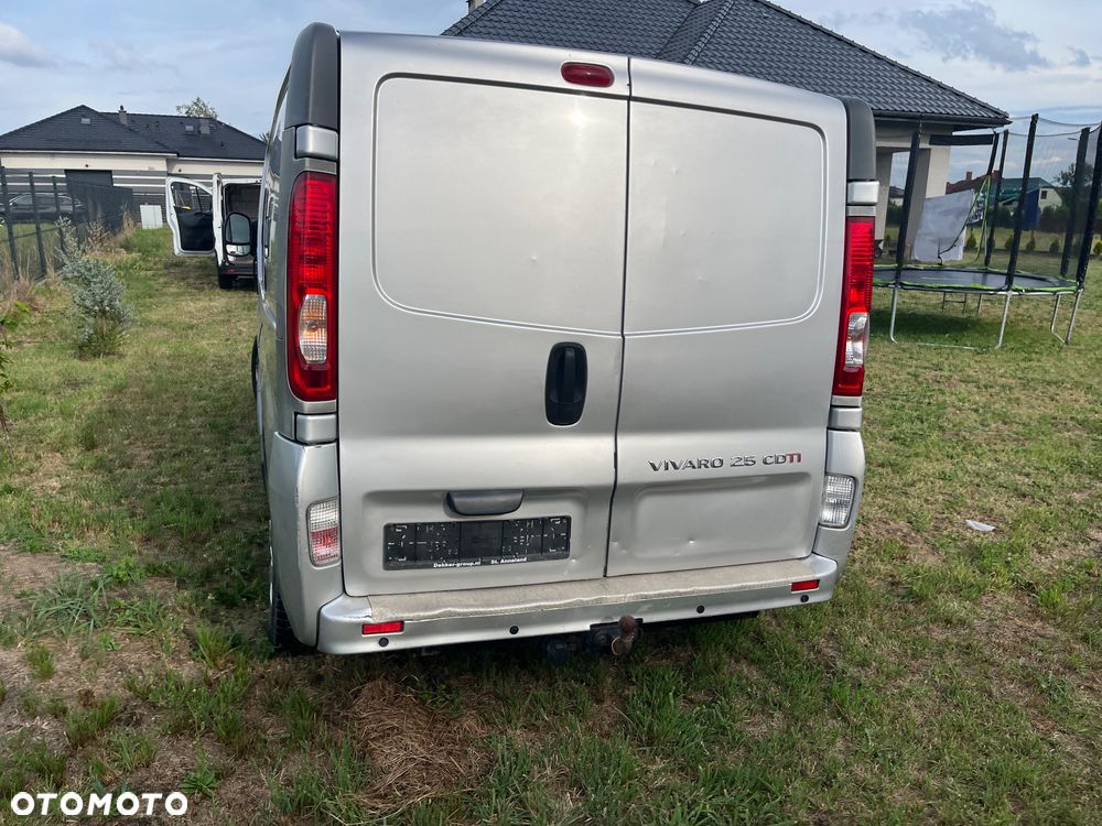 Opel VIVARO - 12