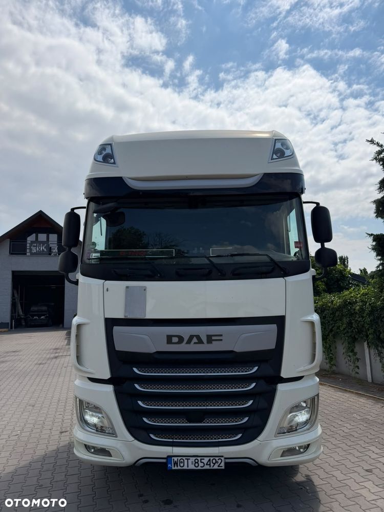 DAF XF 106 460 przedlift - 5