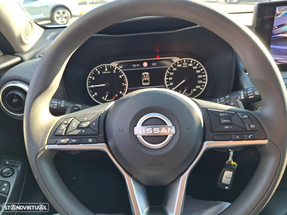 Nissan Juke 1.0 DIG-T Acenta DCT - 24