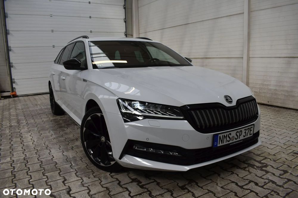 Skoda Superb 1.4 TSI Plug-In Hybrid Sportline DSG - 2