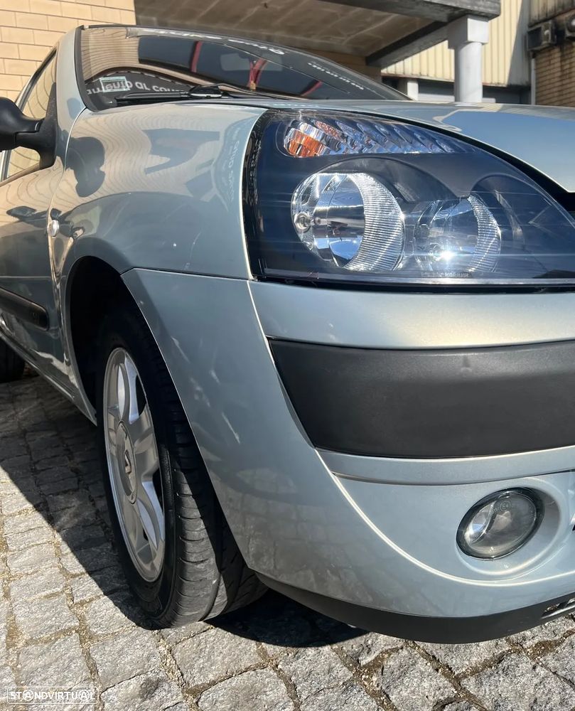 Renault Clio 1.2 16V Extreme - 8