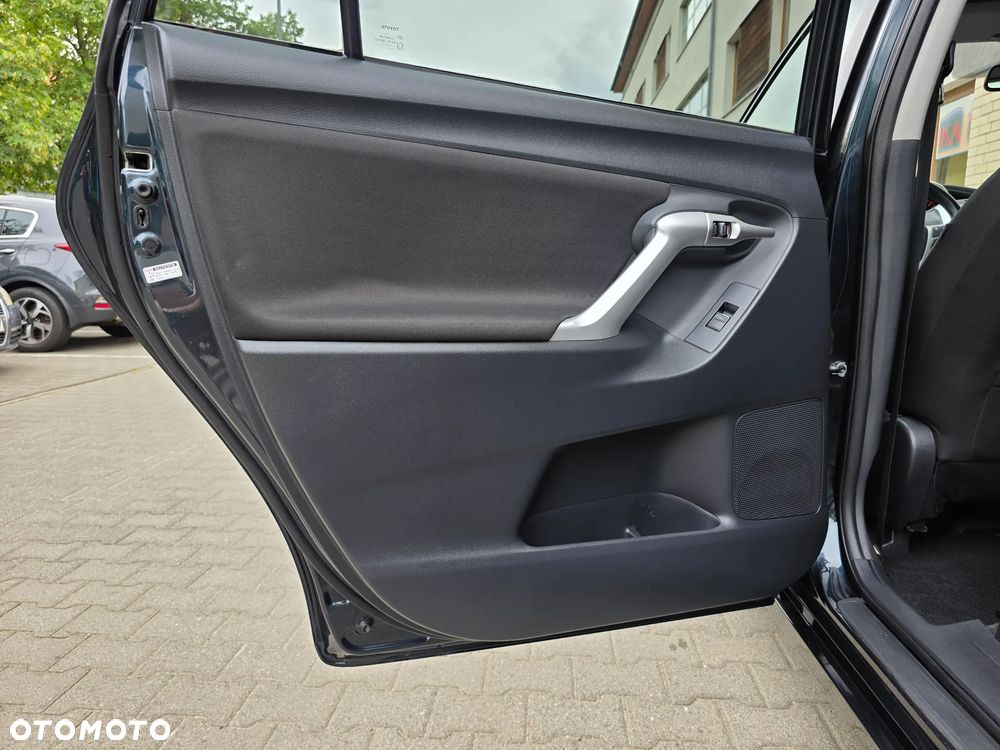 Toyota Verso 1.8 5-Sitzer Executive - 18