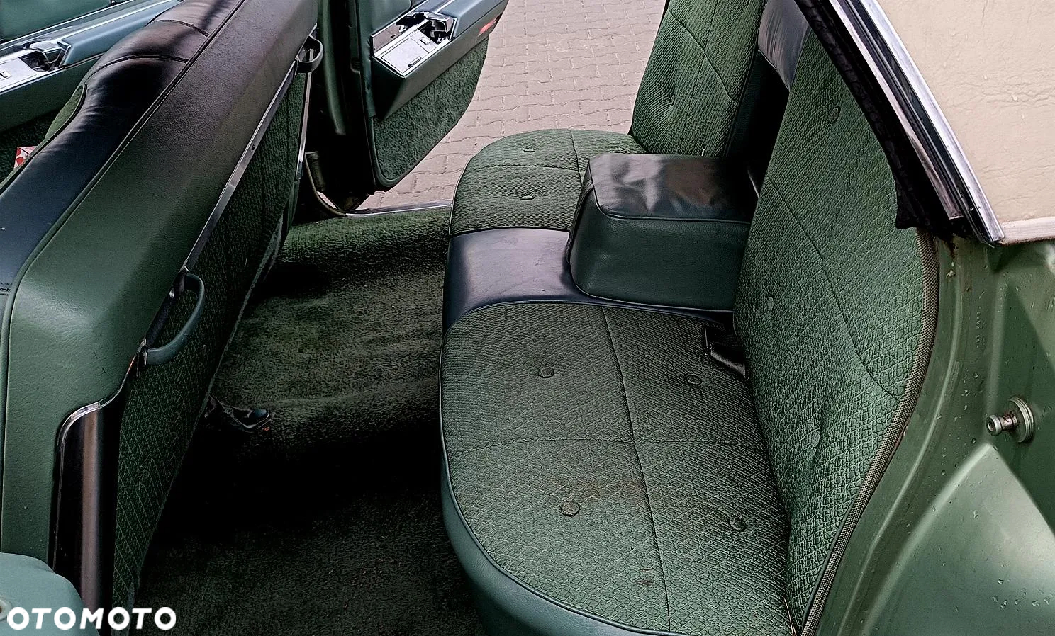 Cadillac Deville - 14