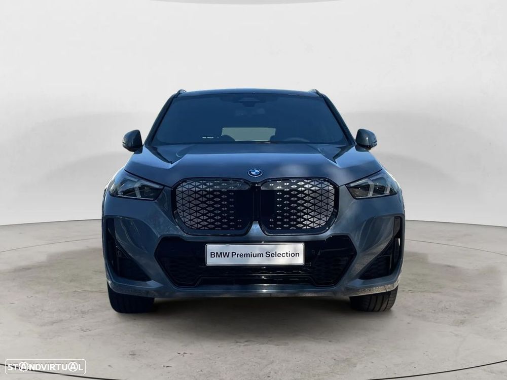 BMW iX1 xDrive30 Pack Desportivo M - 9