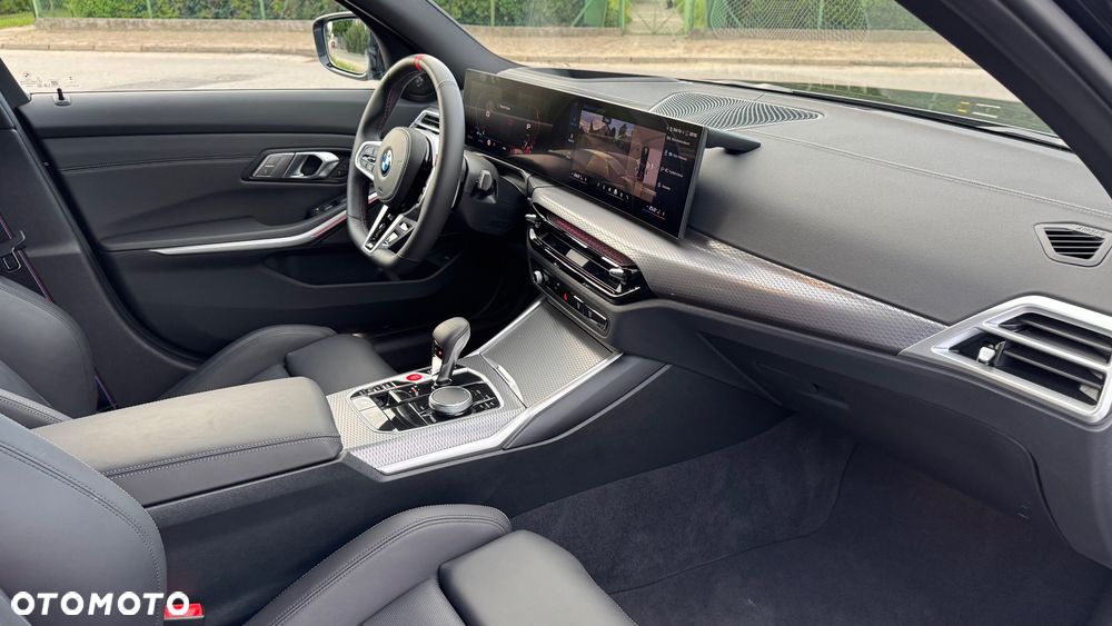 BMW M3 Competition M xDrive - 25