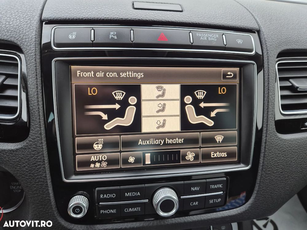 Volkswagen Touareg 3.0 V6 TDI BMT - 24