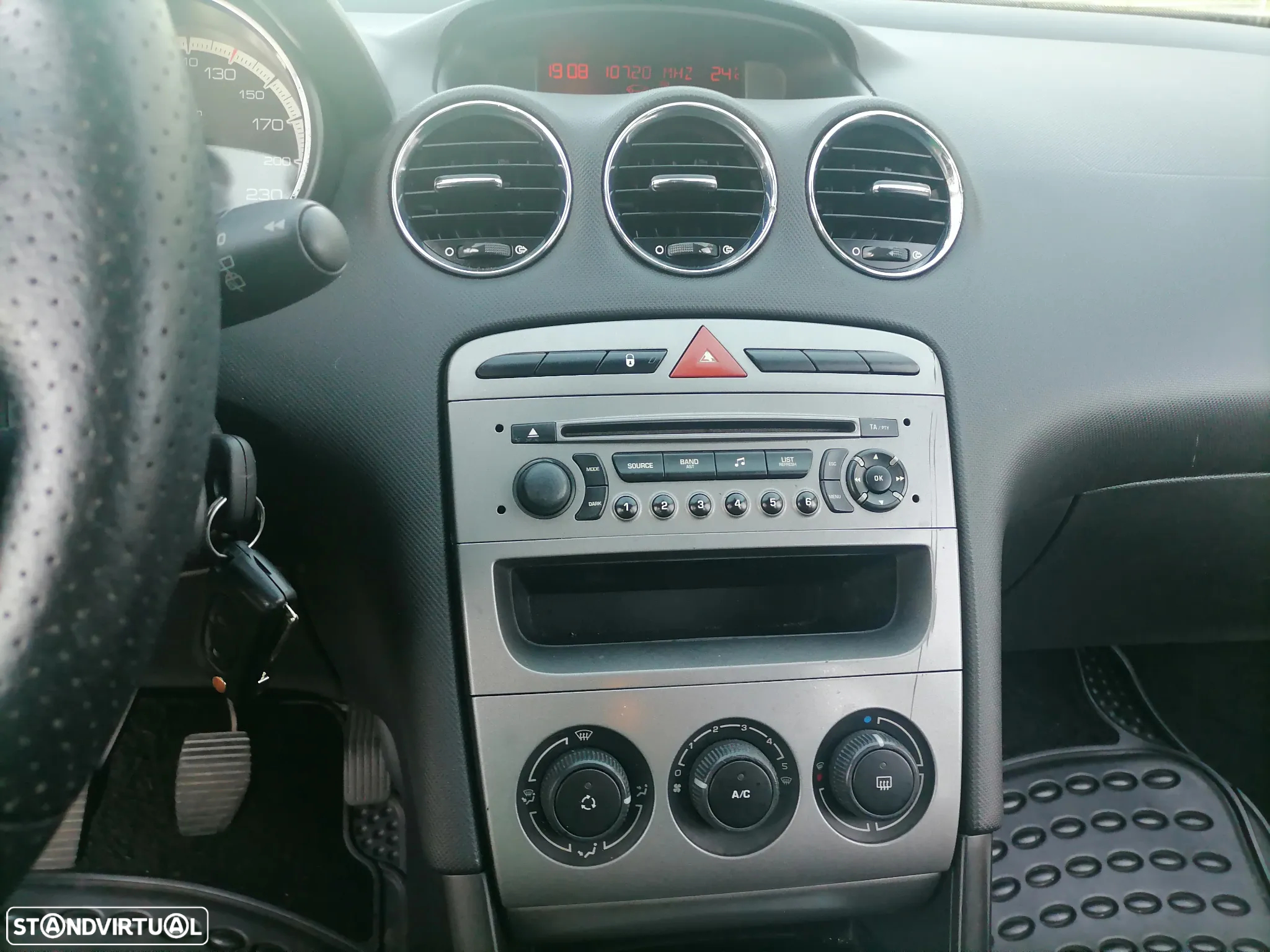 Peugeot 308 SW 1.6 HDi Executive - 12