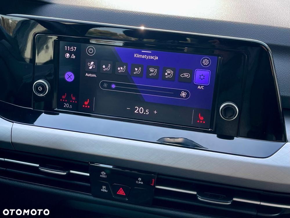 Volkswagen Golf - 33
