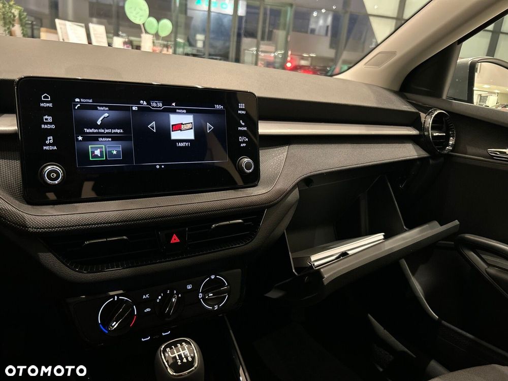 Skoda Fabia 1.0 TSI Drive - 26