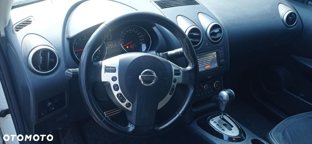 Nissan Qashqai 2.0 I-Way CVT - 8