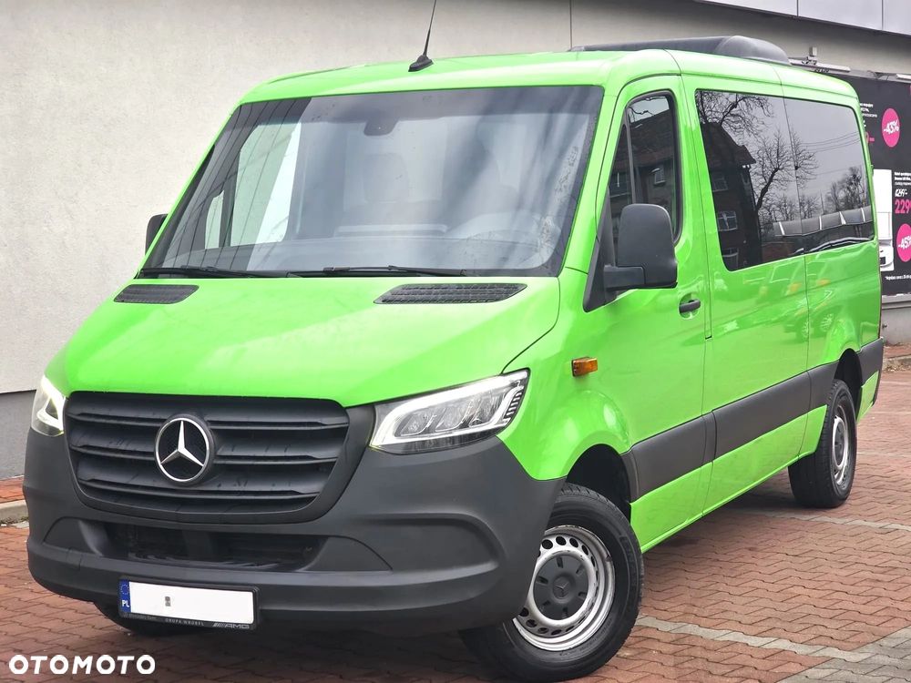 Mercedes-Benz Sprinter - 5