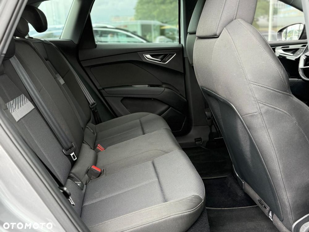 Audi Q4 e-tron - 15