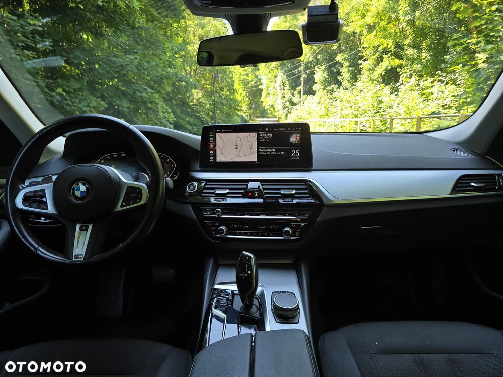 BMW Seria 5 540d xDrive mHEV - 7