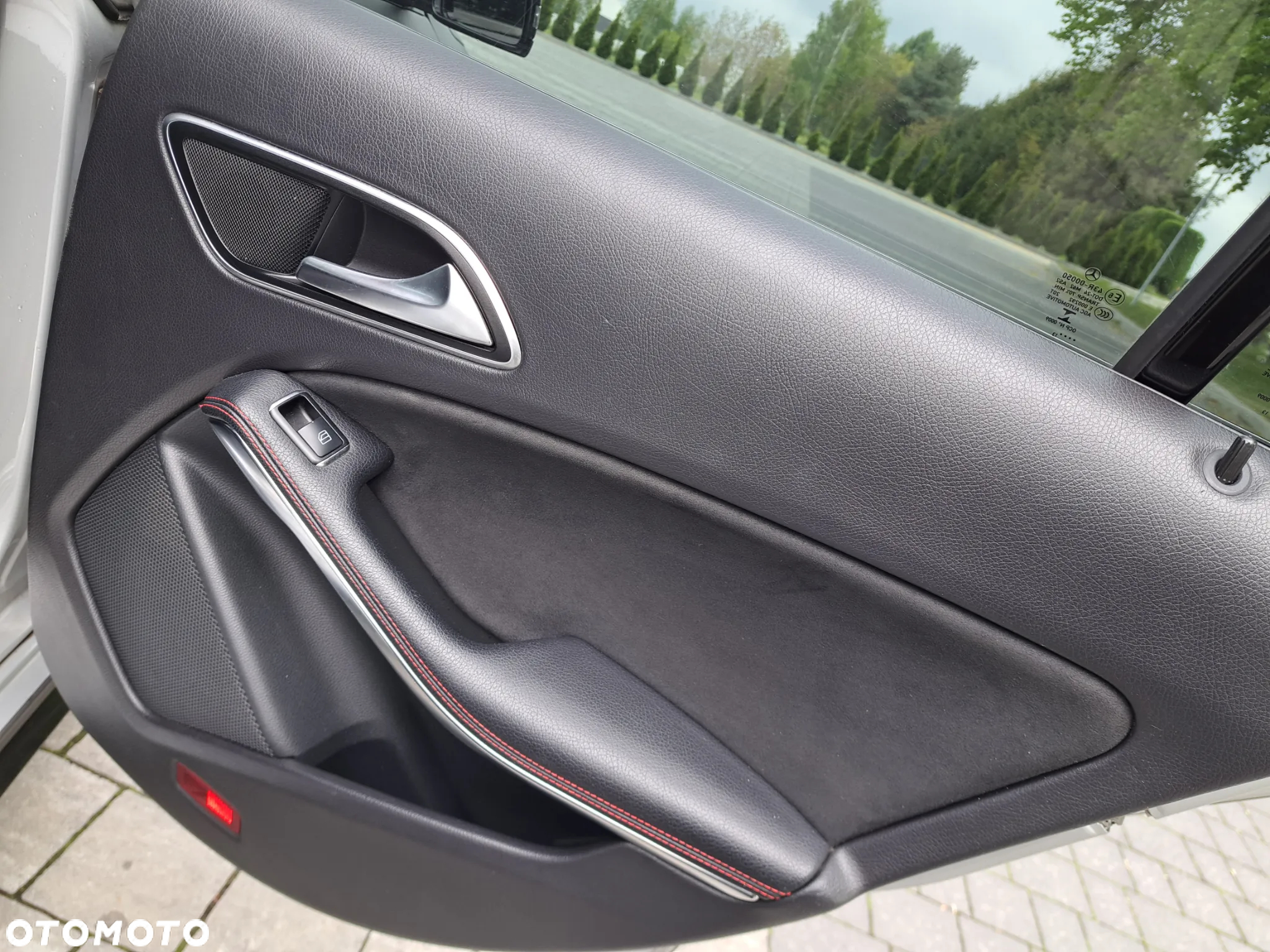 Mercedes-Benz CLA 220 CDI 4-Matic - 24