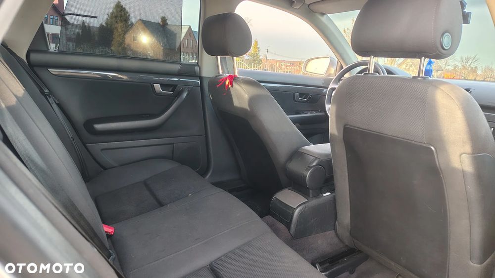 Audi A4 Avant 1.8T - 11