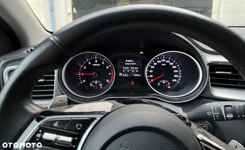 Kia Ceed 1.4 T-GDI M DCT - 7