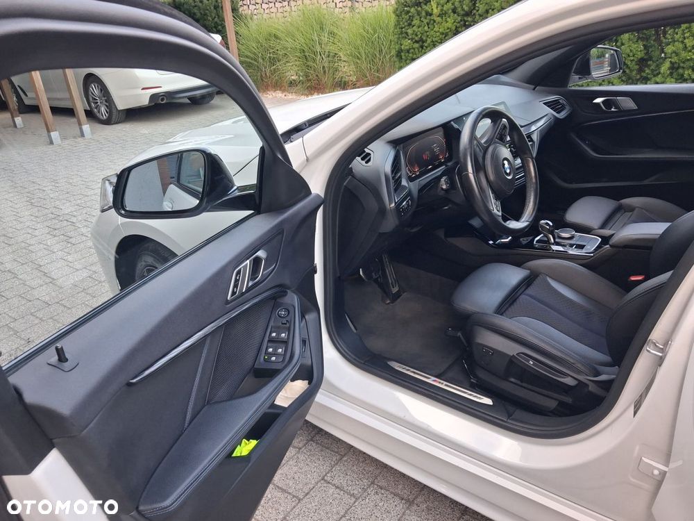 BMW Seria 1 118i - 9