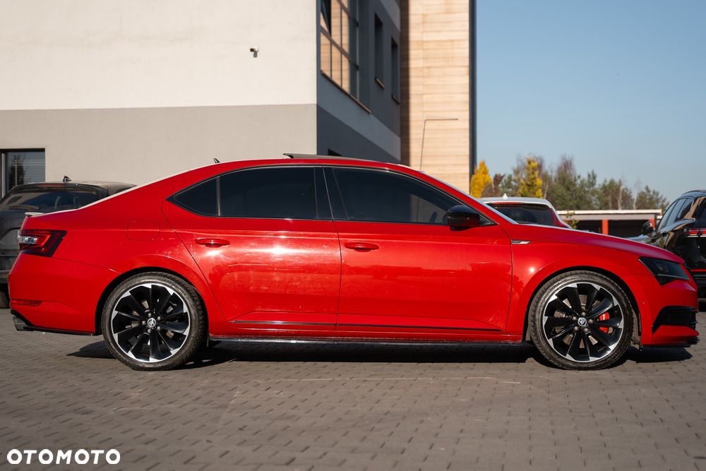 Skoda Superb 2.0 TSI 4x4 Sportline DSG - 17