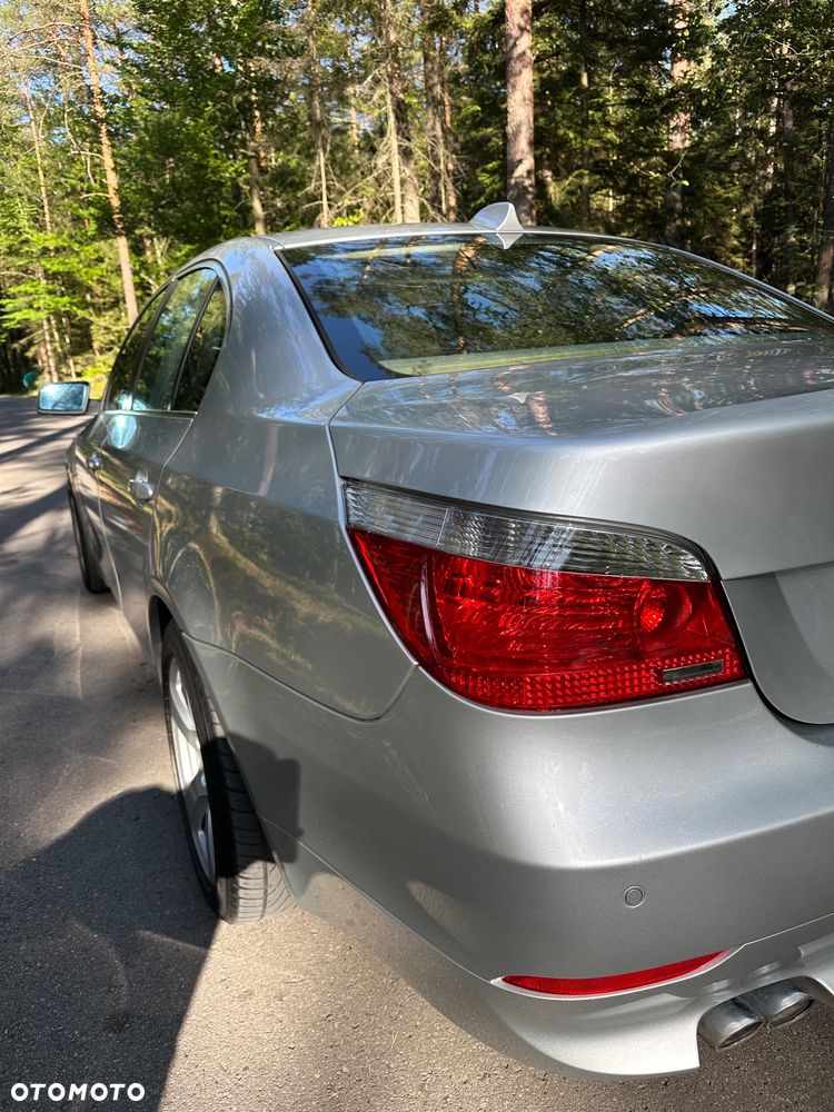BMW Seria 5 - 35