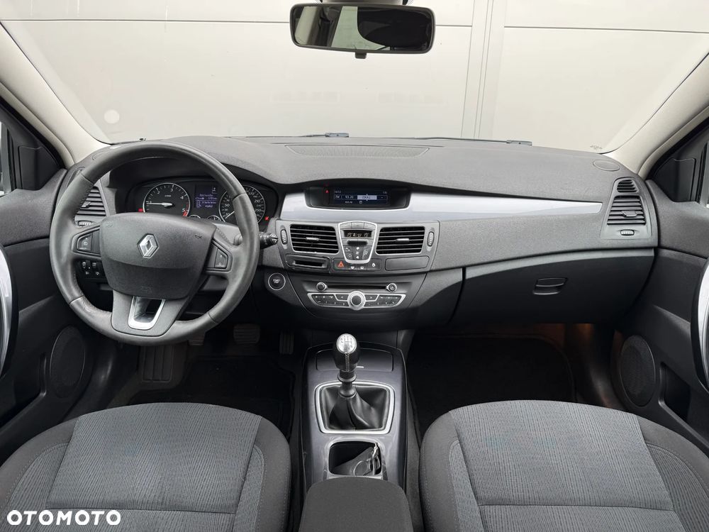 Renault Laguna - 24