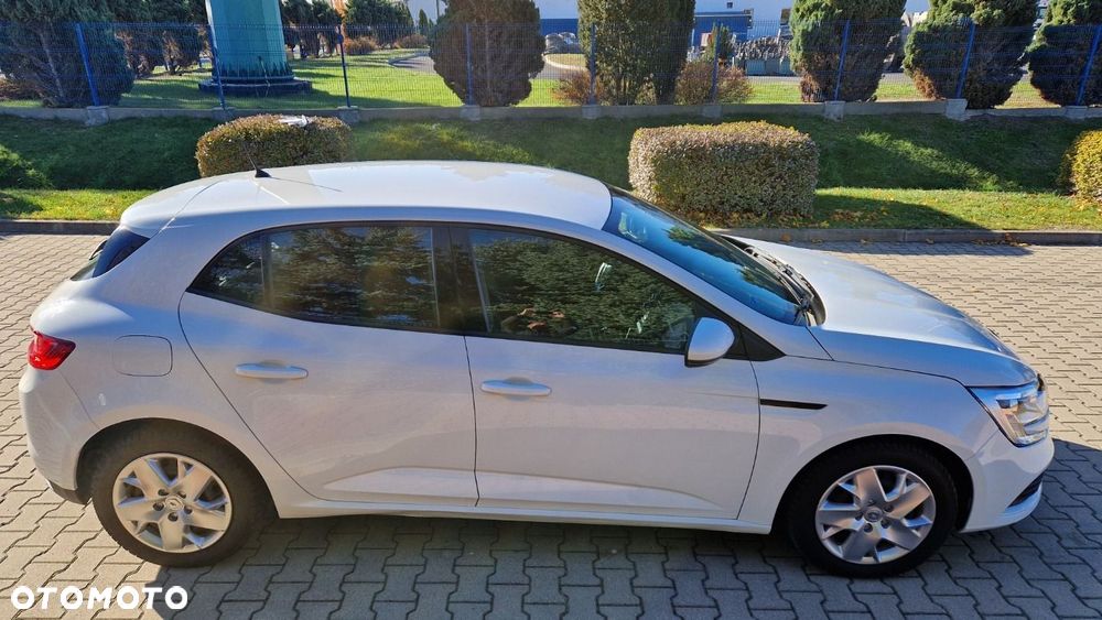 Renault Megane 1.5 dCi Zen - 8