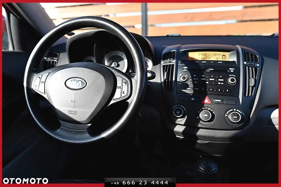 Kia Ceed Cee'd 1.4 Comfort - 17