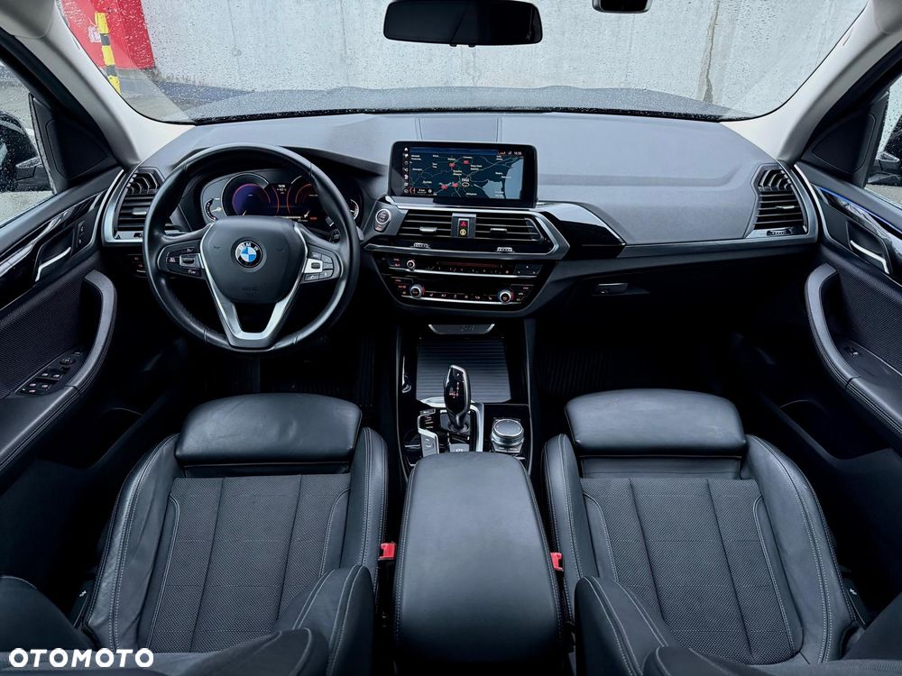 BMW X3 xDrive20d - 12