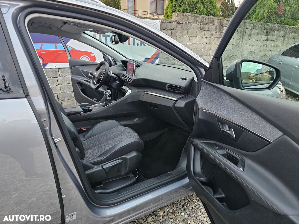 Peugeot 3008 - 26