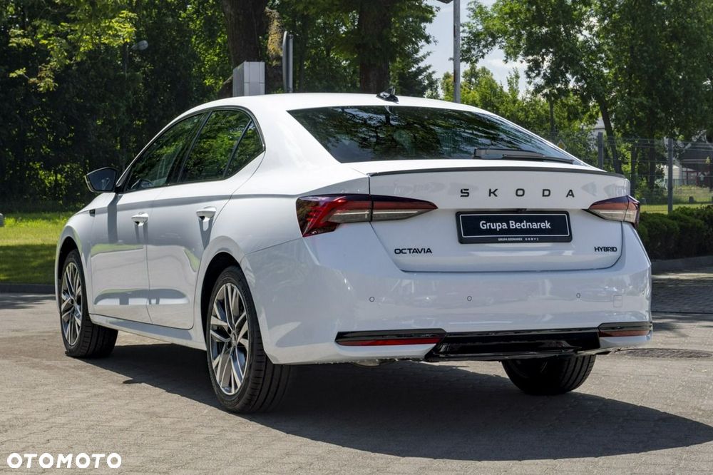 Skoda Octavia - 11
