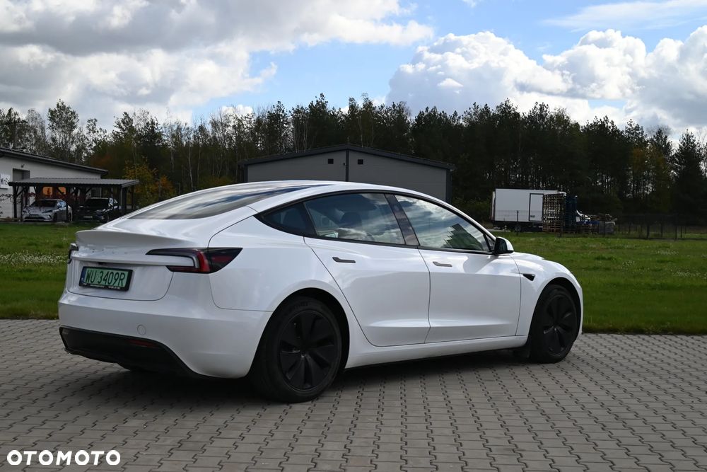 Tesla Model 3 - 20