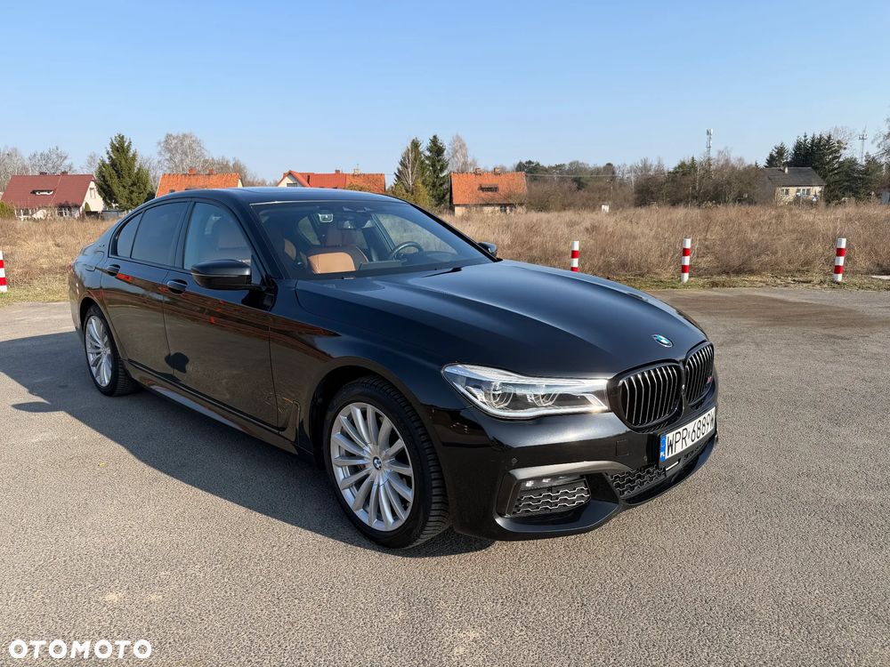 BMW Seria 7 740e iPerformance - 1