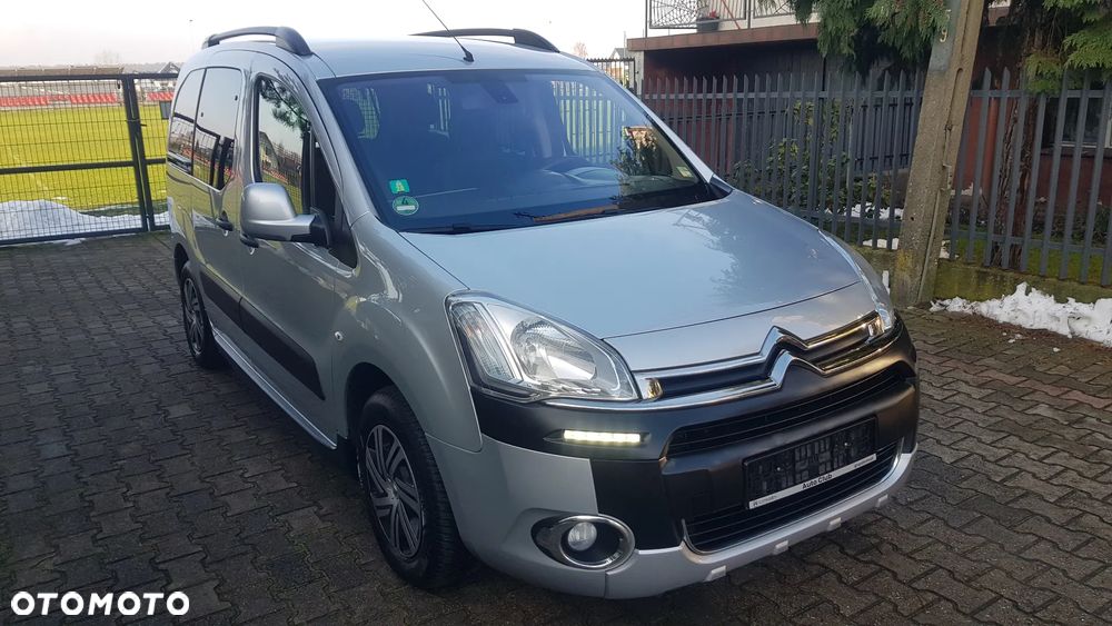 Citroën Berlingo Multispace HDi 115 FAP XTR - 11