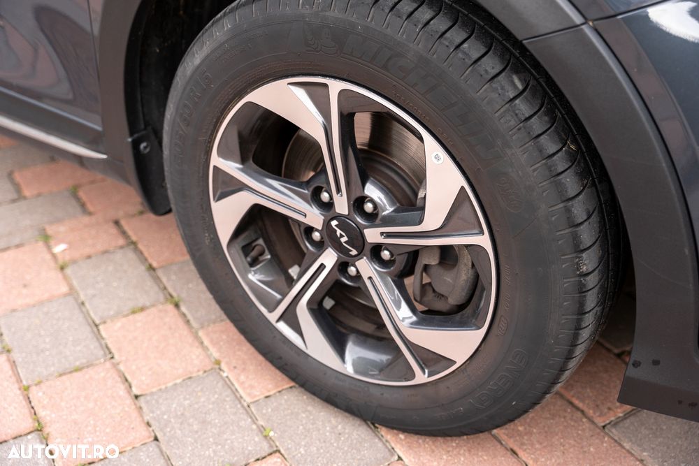 Kia XCeed 1.5 T-GDI 6MT City - 7