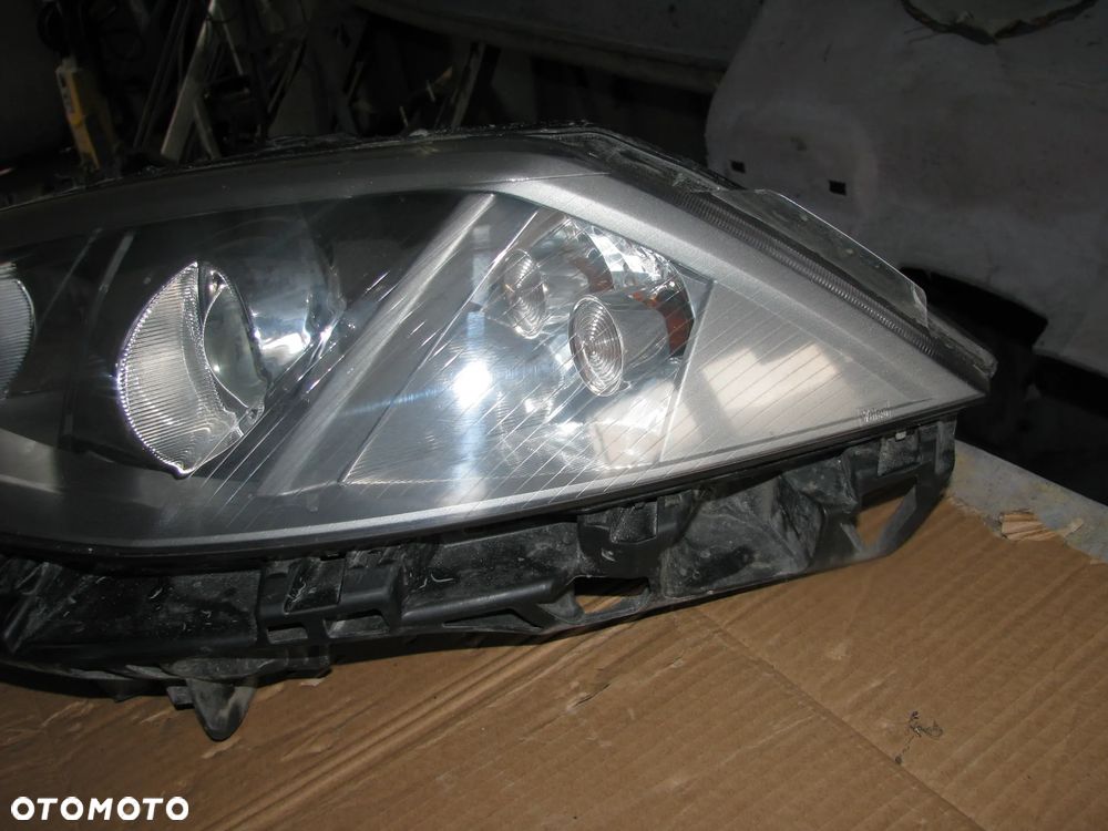 RENAULT MEGANE 2 II LAMPA LEWA PRZEDNIA PRZÓD XENON KSENON 89307030 - 2