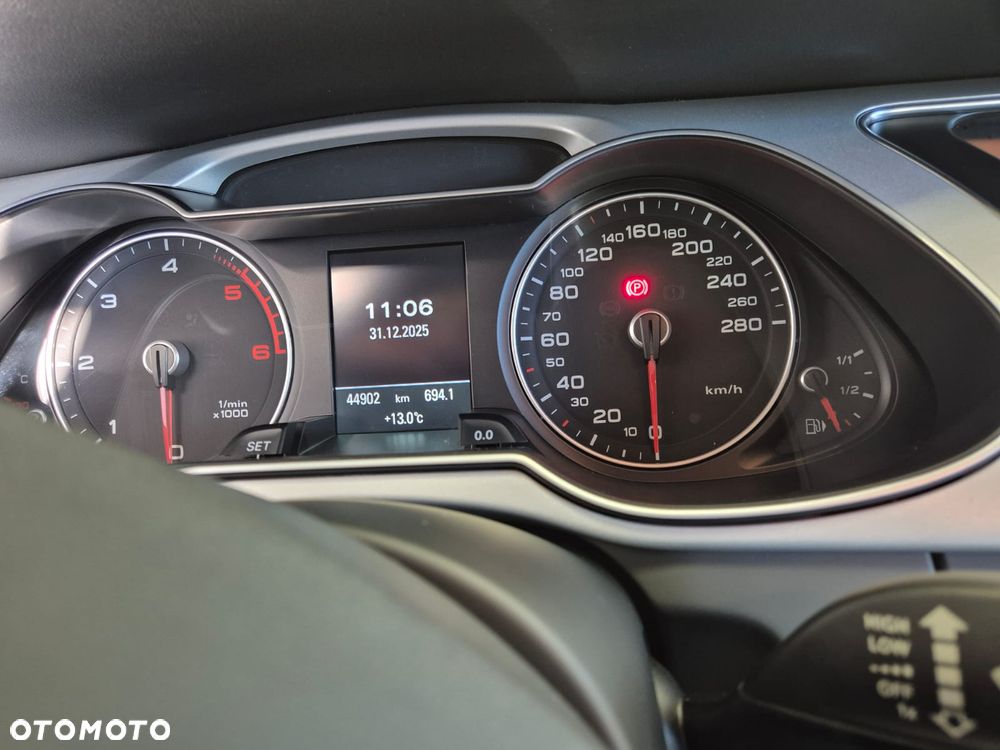 Audi A4 Limousine - 7