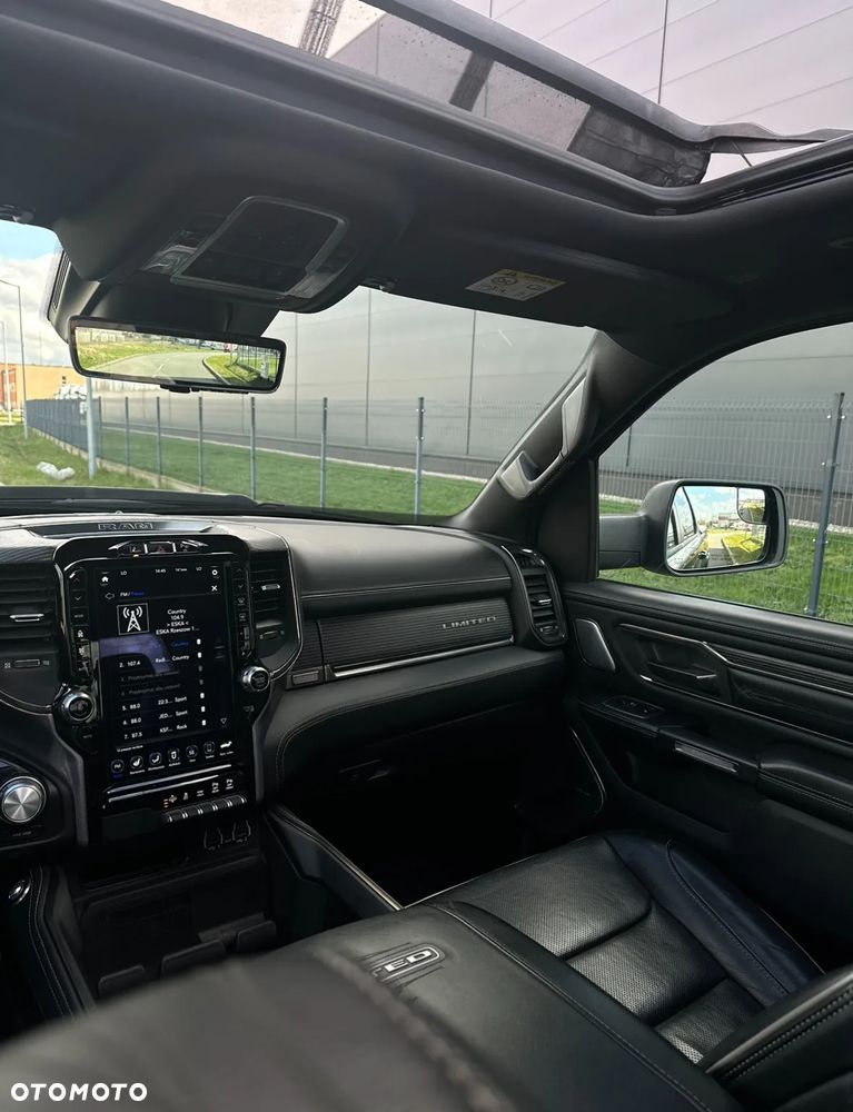 RAM 1500 5.7 Crew Cab Limited - 11