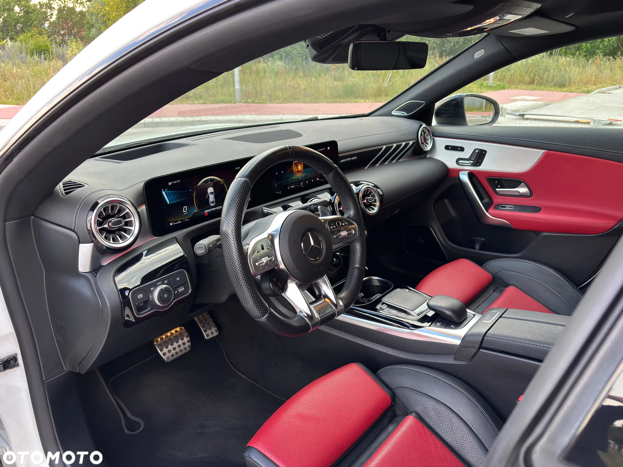 Mercedes-Benz CLA AMG 45 4-Matic 8G-DCT - 14