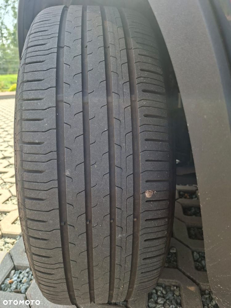 Volvo XC 40 T3 Momentum - 9