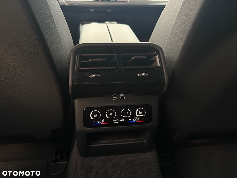 BMW Seria 5 520d - 25