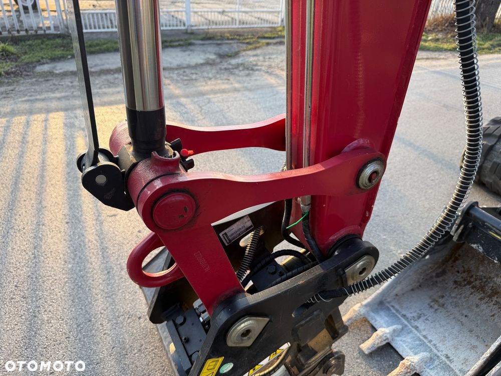 Yanmar Minikoparka Gąsienicowa ViO57 - 9