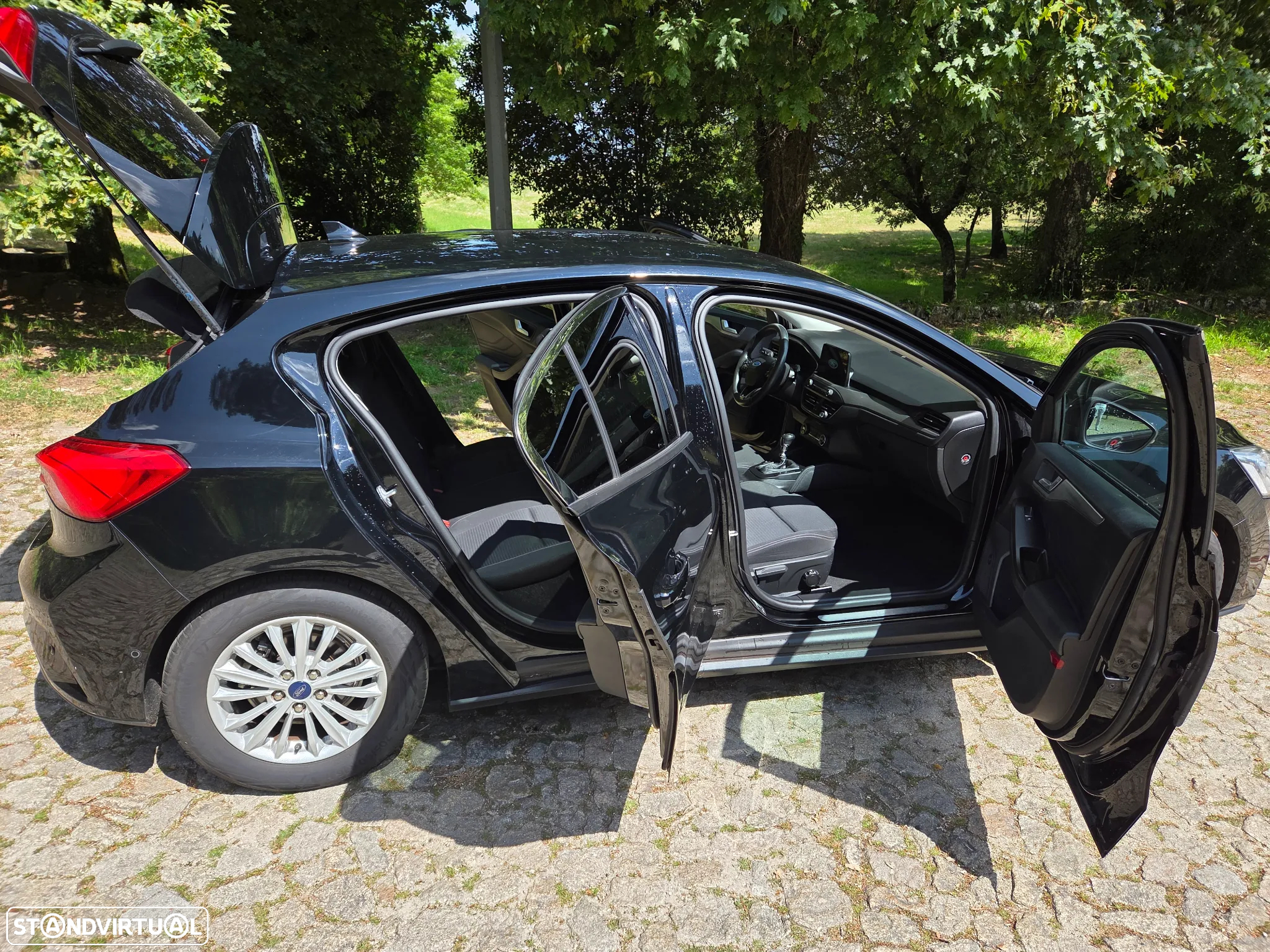 Ford Focus 1.0 EcoBoost Titanium - 12