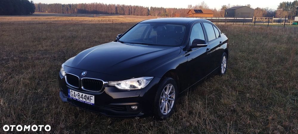 BMW Seria 3 318i Advantage - 2